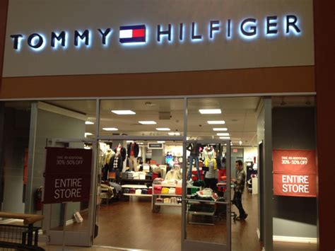 tommy hilfiger online store sale